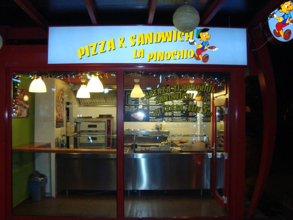 Imagini Pizzerie La Pinocchio