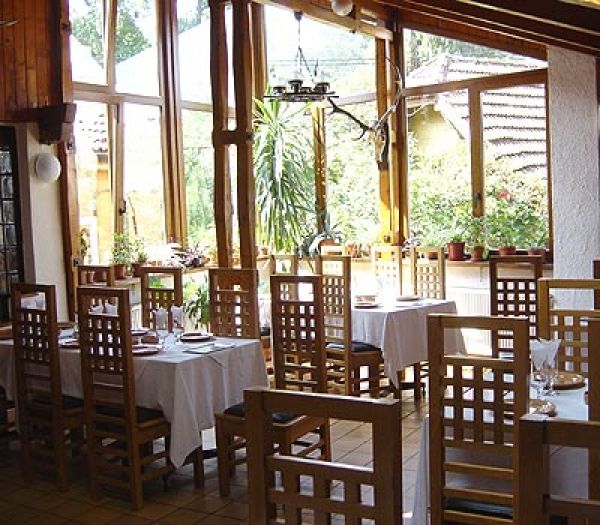 Detalii Restaurant Restaurant Roata Norocului