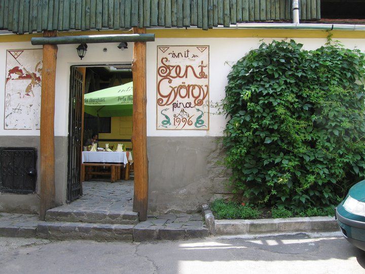 Detalii Restaurant Restaurant Szentgyörgy Pince