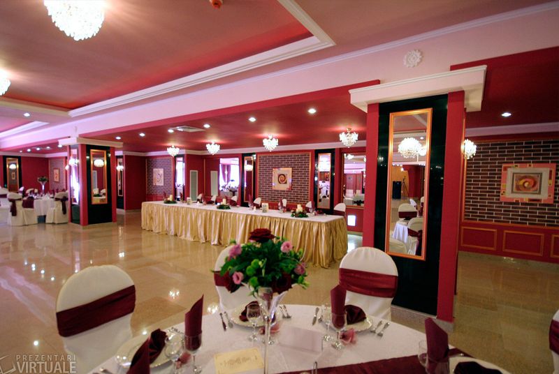 Detalii Restaurant Restaurant Grand Restaurant