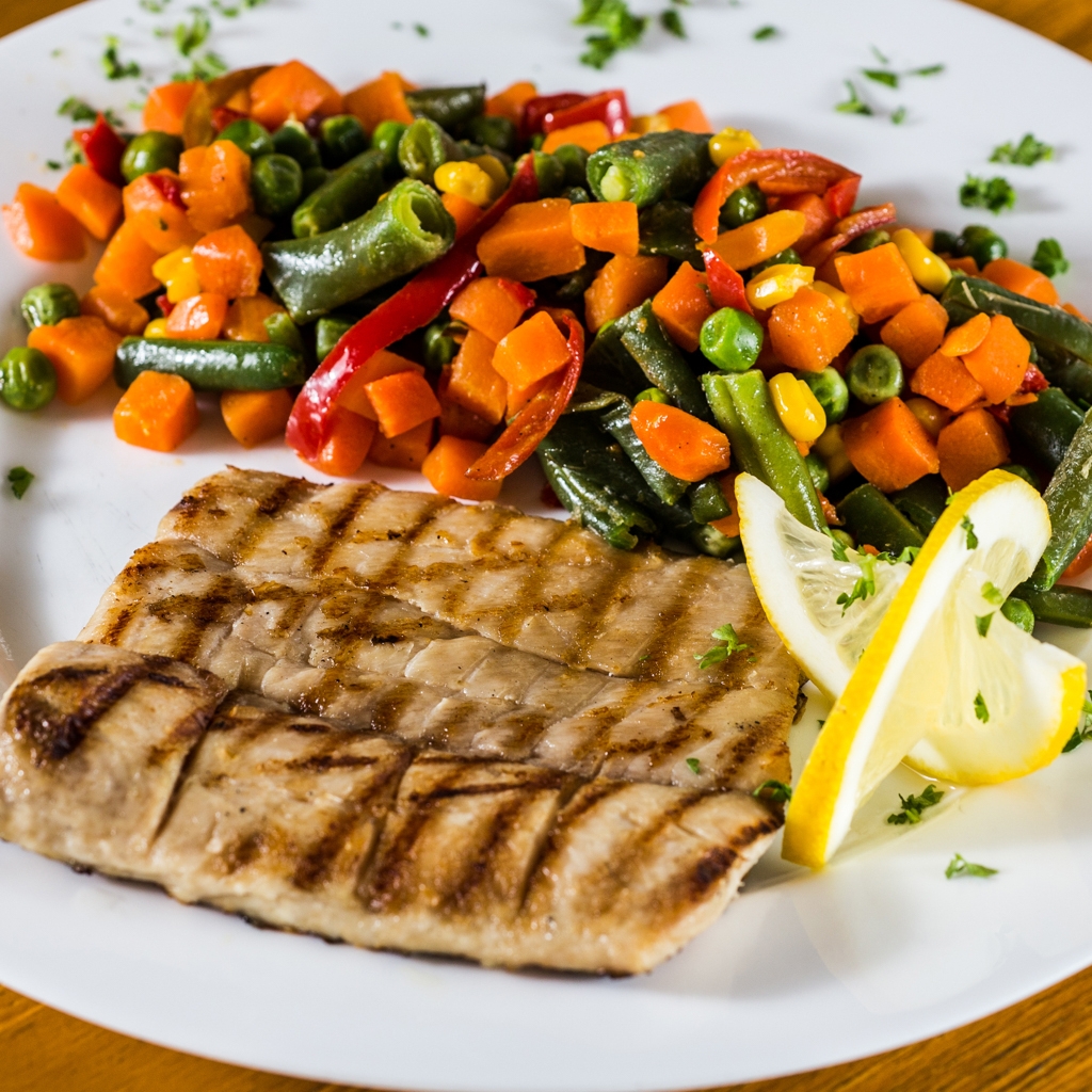 Imagini Restaurant Romanesc Casa Pescarilor