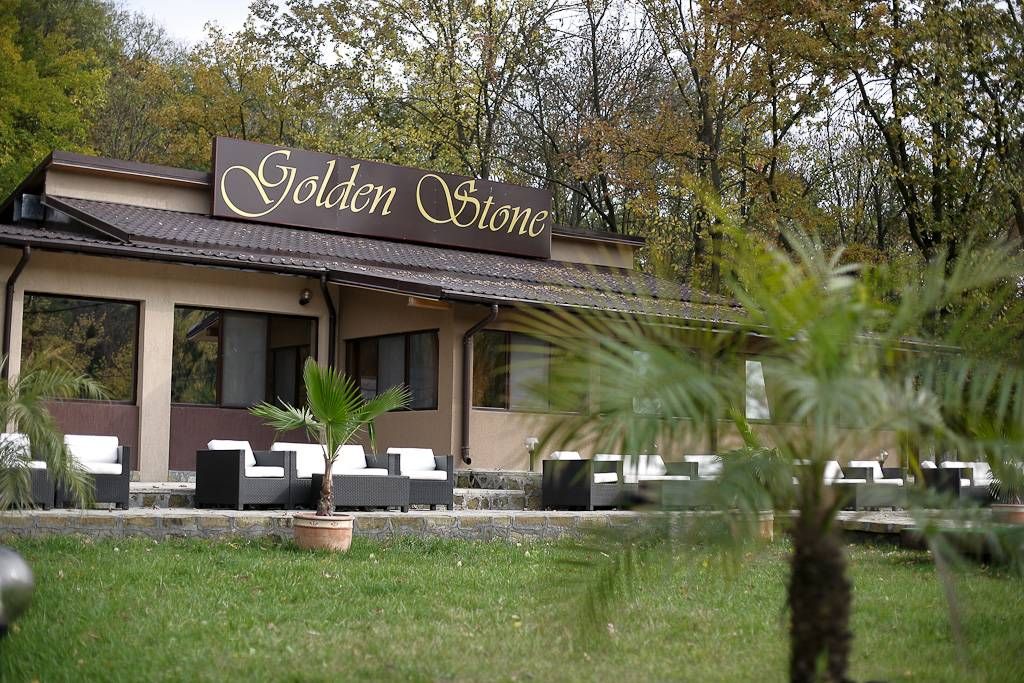 Detalii Restaurant Restaurant Golden Stone