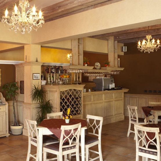 Imagini Restaurant Provencal