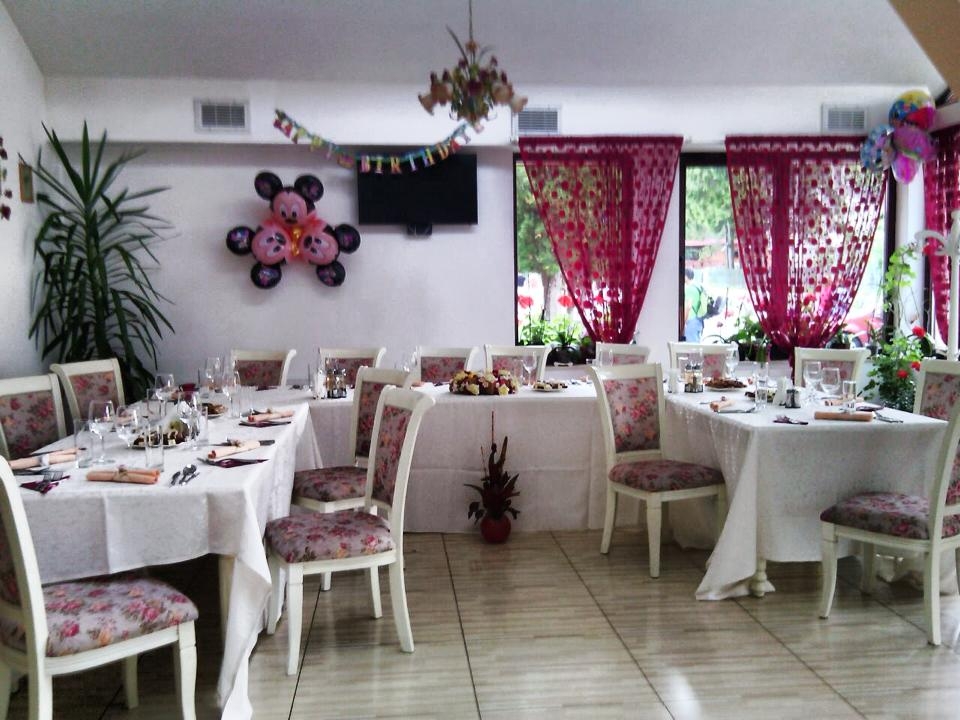 Restaurant Roxys Garden foto 1