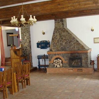 Restaurant Conacul Dintre Râuri foto 1