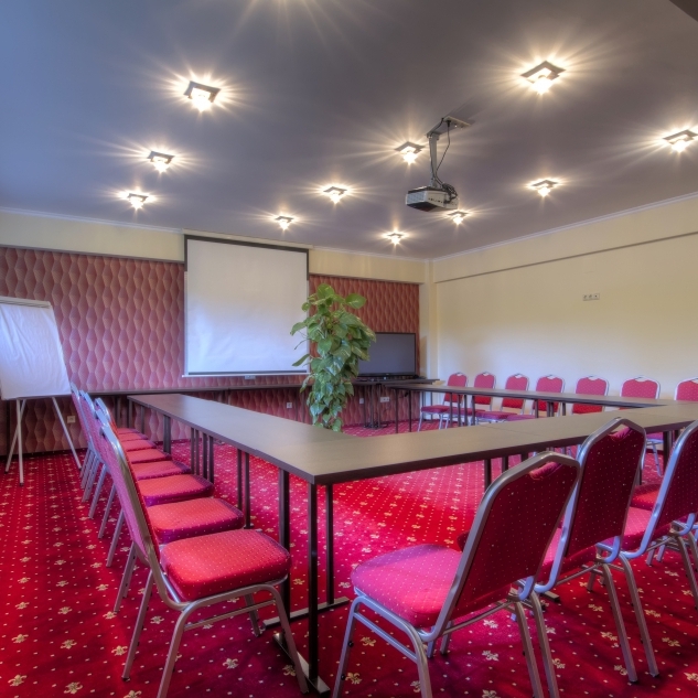 Imagini Restaurant Stejarii