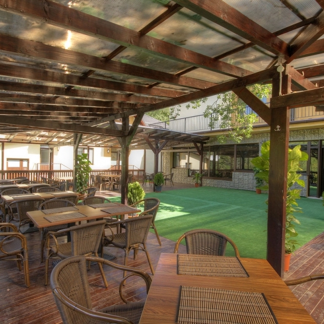 Imagini Restaurant Stejarii