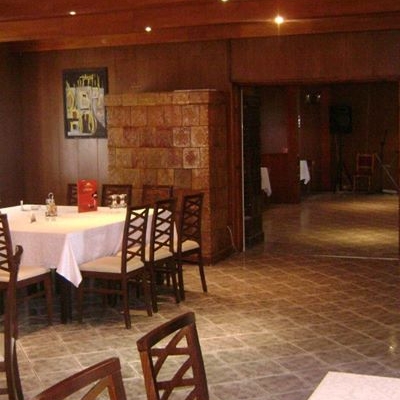 Restaurant Hanul Cornului foto 1