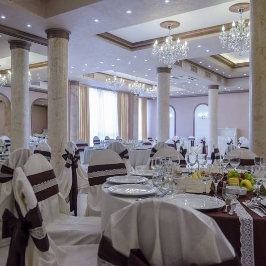 Imagini Sala Evenimente Baba Novac