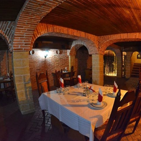 Imagini Restaurant Fetească Neagră