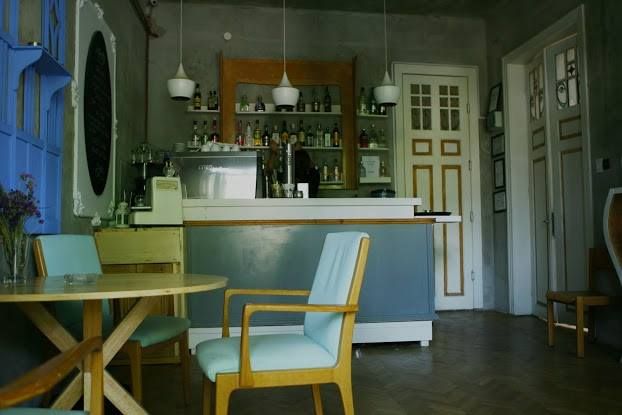 Imagini Bistro Voilà