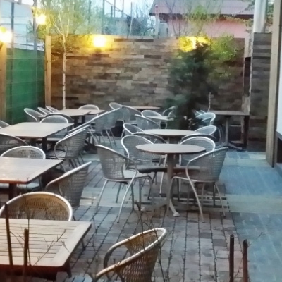 Restaurant La Cave de Bucarest