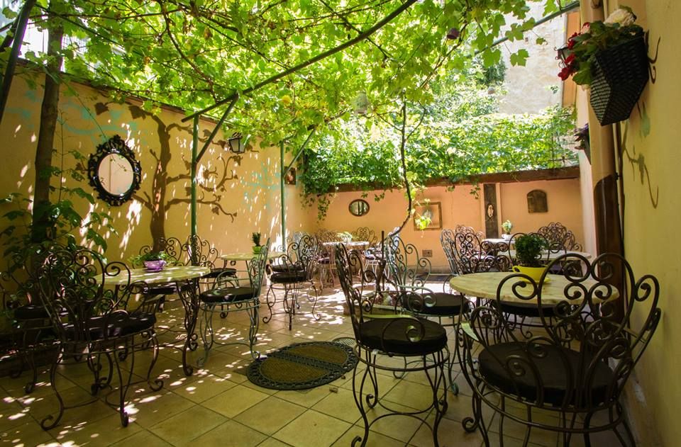 Imagini Restaurant Bohemia Tea House