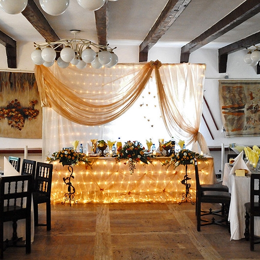 Imagini Restaurant Cetate