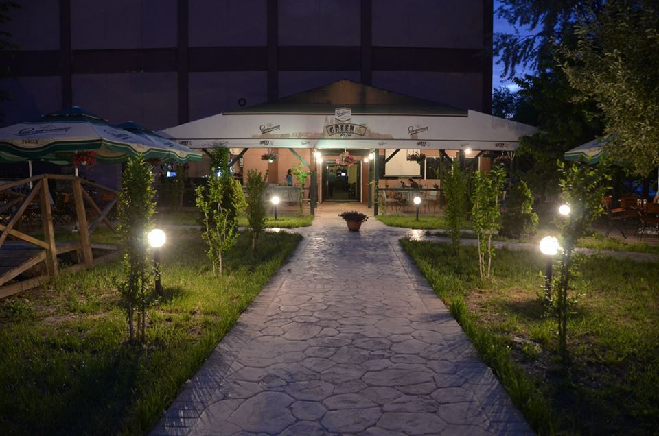 Imagini Restaurant Green Pub