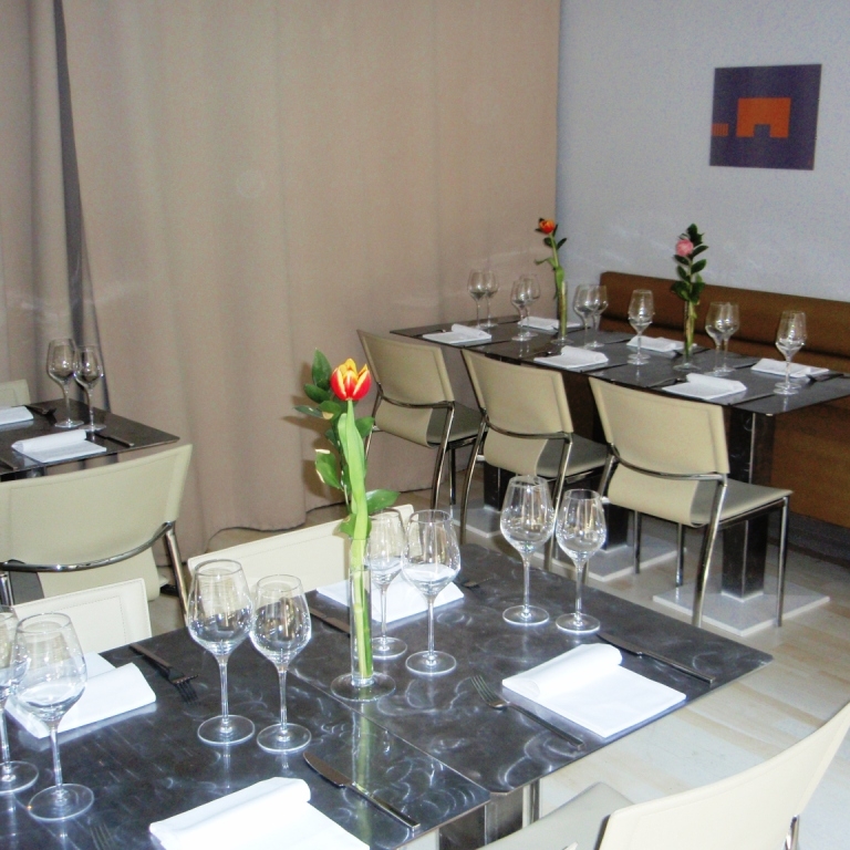 Imagini Restaurant the ARTIST