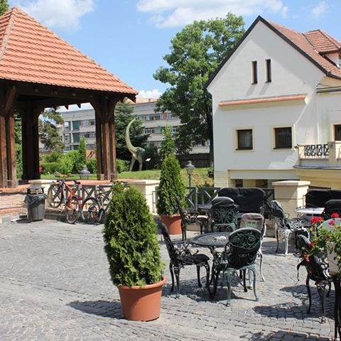 Imagini Bistro Pardon Cafe