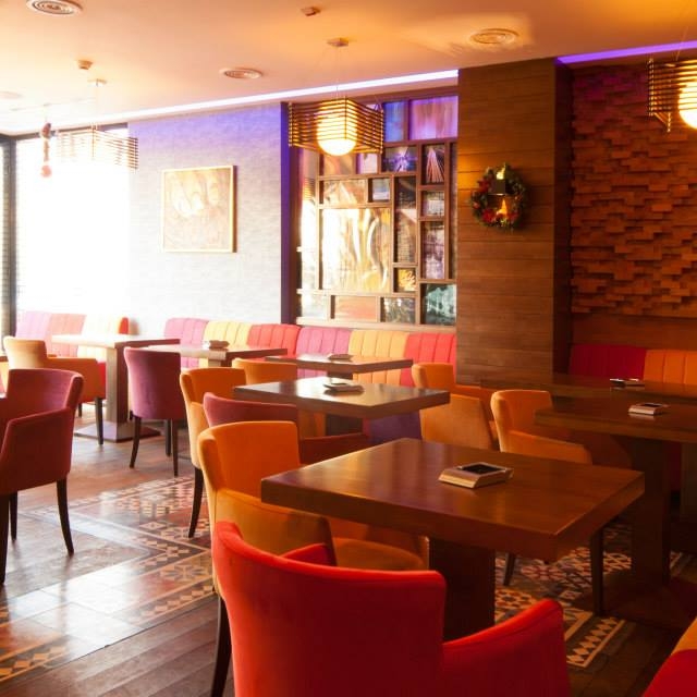 Imagini Restaurant Traffic