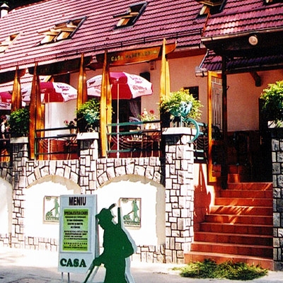 Restaurant Casa Pădurarului foto 1