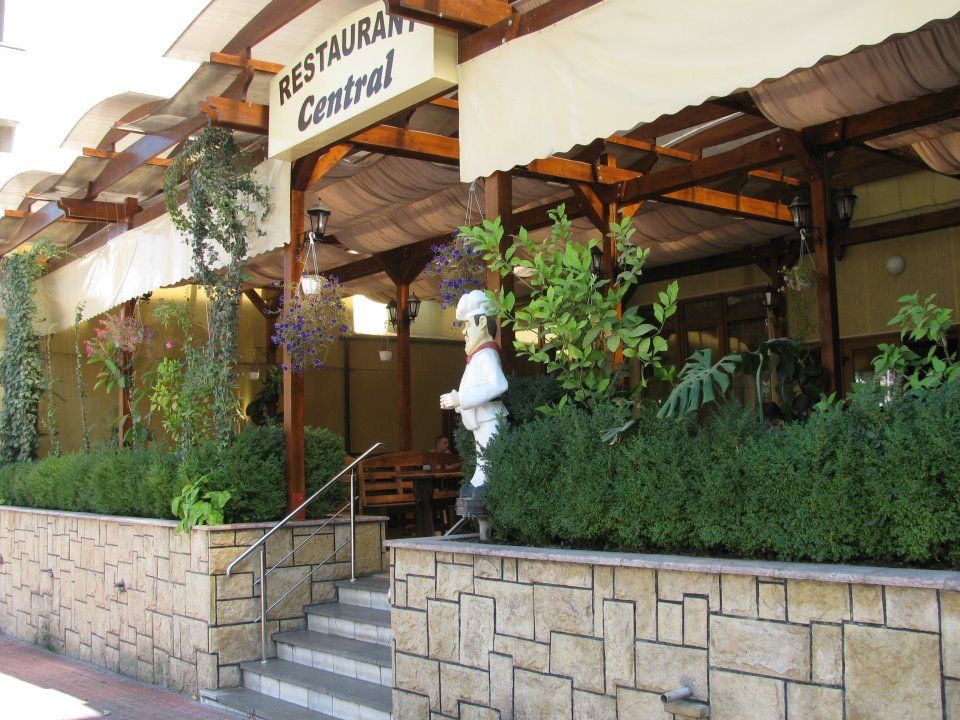 Detalii Restaurant Restaurant Central