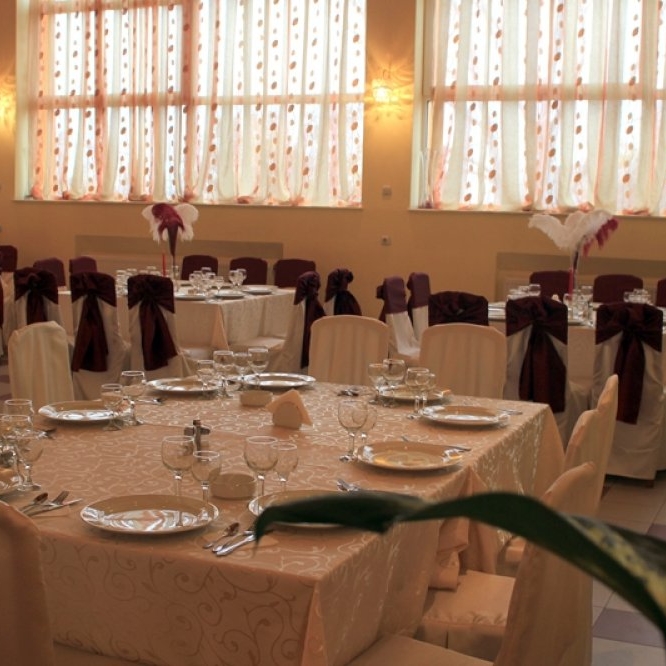 Imagini Sala Evenimente Casa Marly