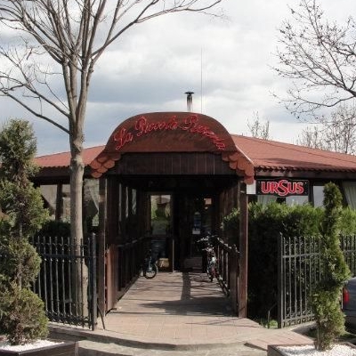 La Piccola Pizzeria