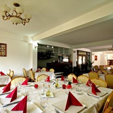 Imagini Restaurant Valea Sipotului
