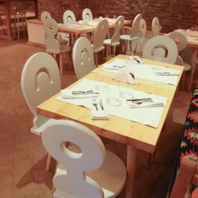 Restaurant Lacrimi și Sfinți foto 1