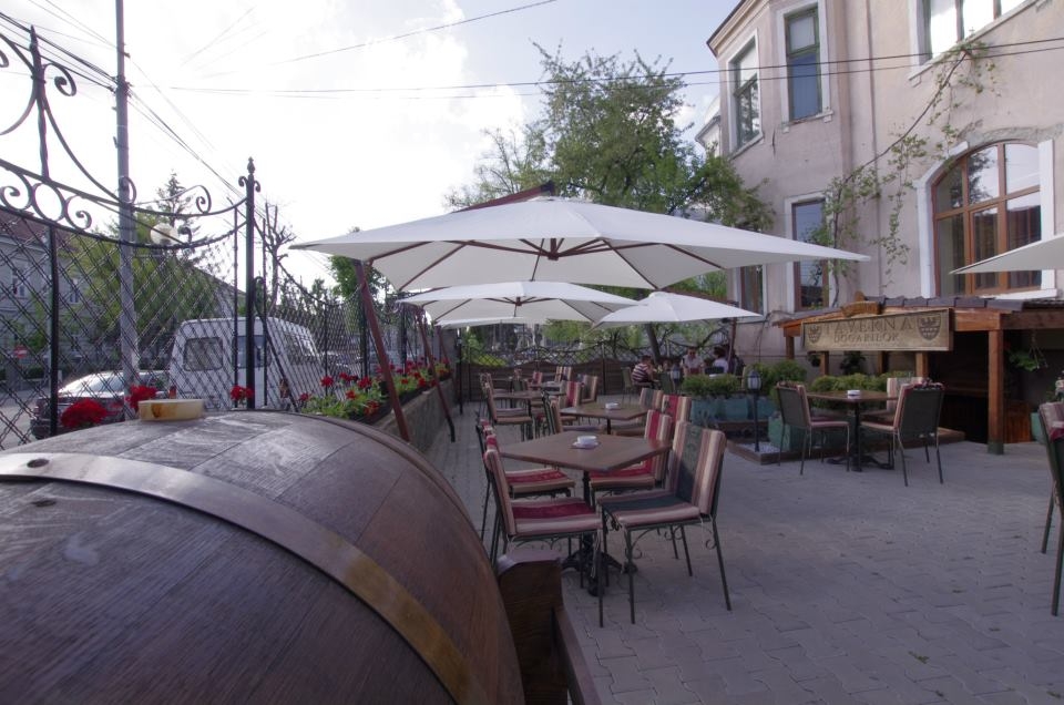 Imagini Restaurant Taverna Dogarilor