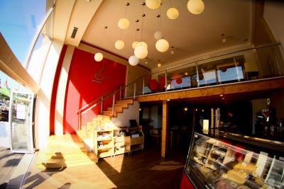 Restaurant Dona foto 1