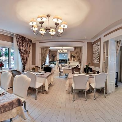 Restaurant Four Seasons foto 0