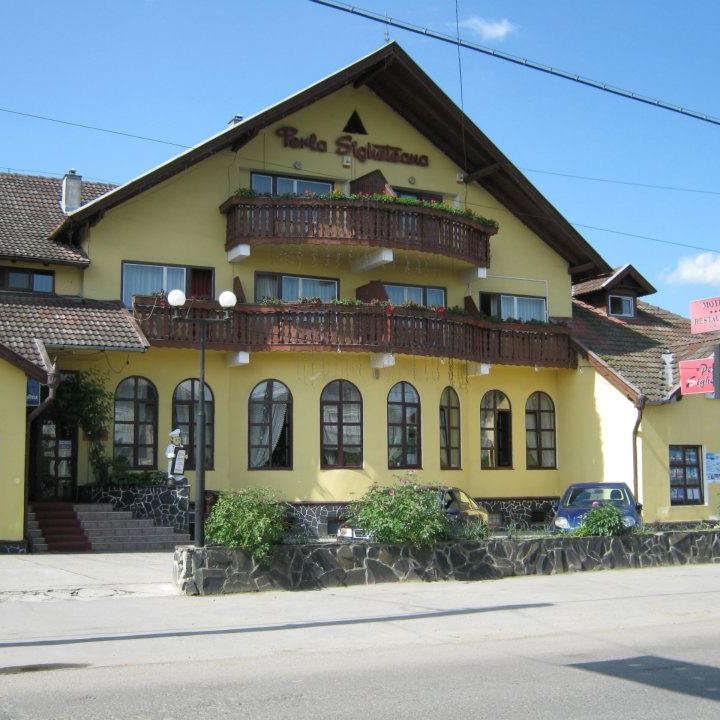 Imagini Restaurant Perla Sigheteana