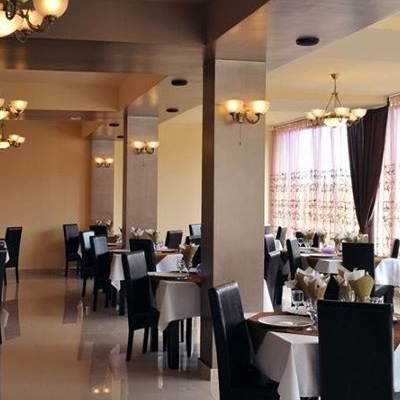 Restaurant Pusca Si Cureaua Lata foto 0