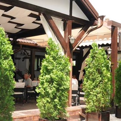 Restaurant Old House Pub