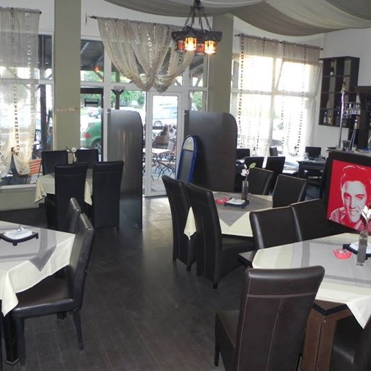 Imagini Pizzerie Regina Margherita