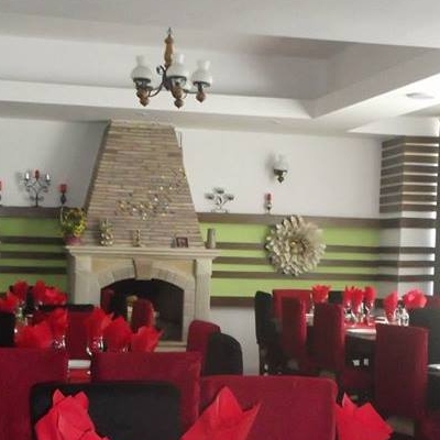 Restaurant Hanul cu Flori foto 2
