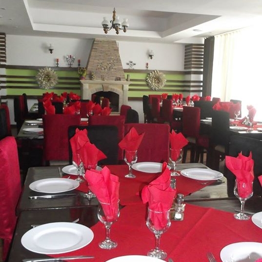 Imagini Restaurant Hanul cu Flori