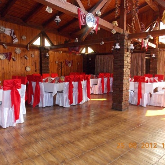 Imagini Restaurant Coliba Romaneasca