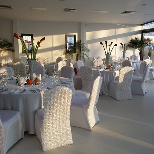 Imagini Restaurant Luxury Events Garden