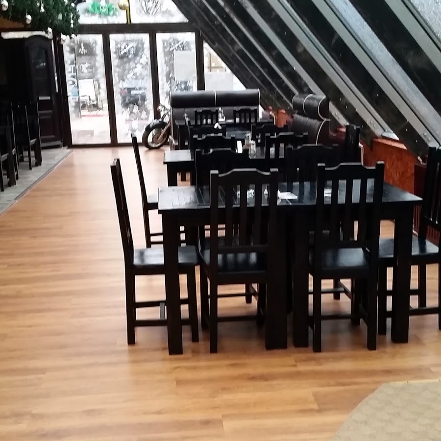 Imagini Pizzerie Pazzo