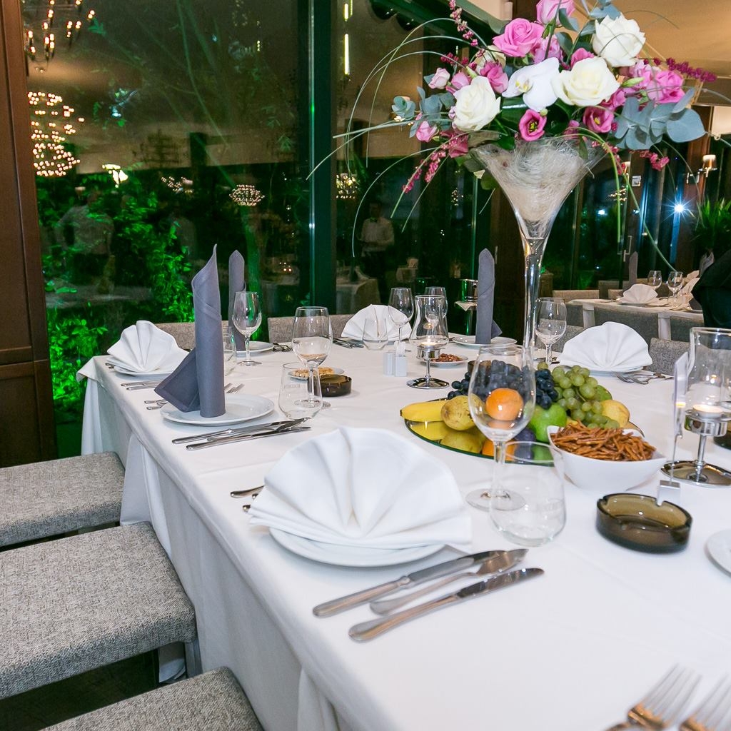 Imagini Restaurant Gradinita