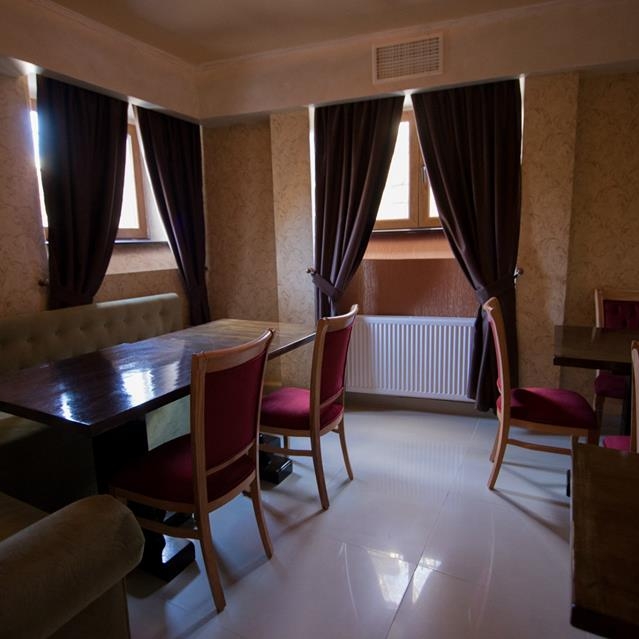 Imagini Restaurant LArca