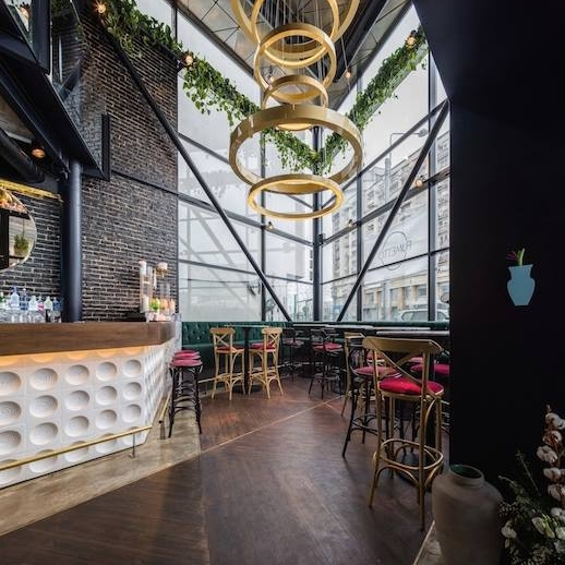 Imagini Restaurant Fumetto