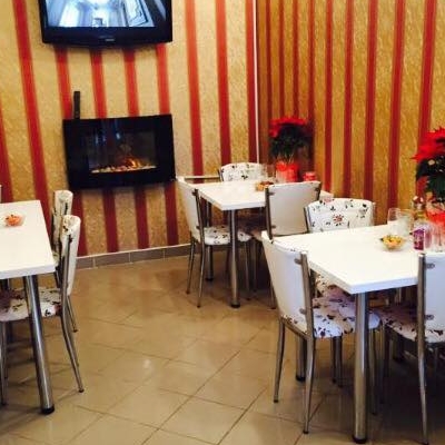 Fast-Food Puiul De Aur foto 0