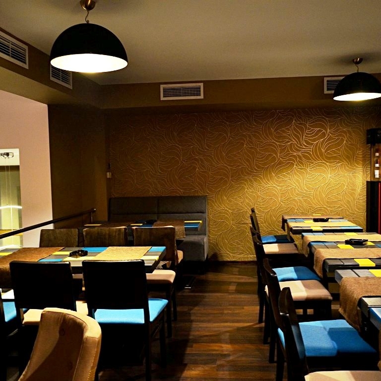 Imagini Restaurant Phii 16
