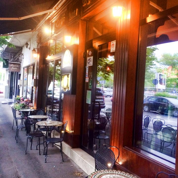 Imagini Bistro Roland Cafe