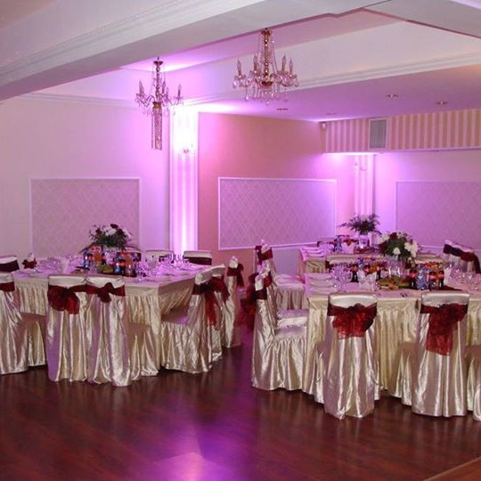 Imagini Sala Evenimente Casa Chianti