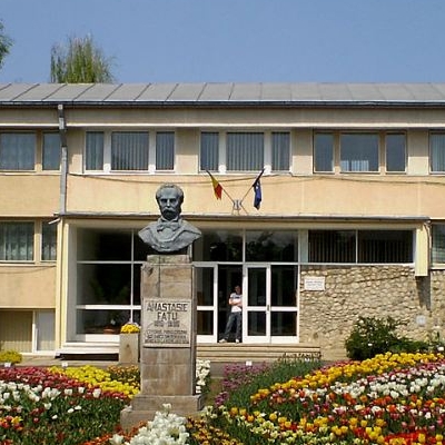  Gradina Botanica „Anastasie Fatu” 