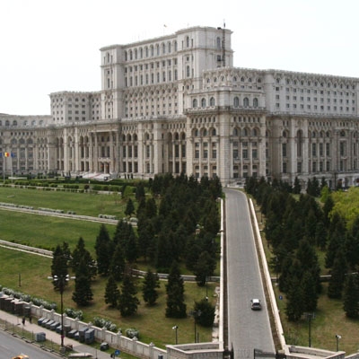  Palatul Parlamentului