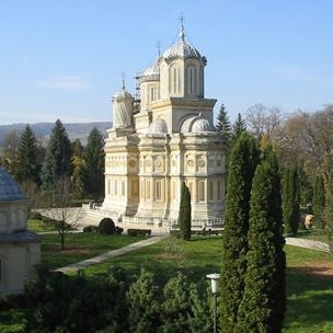  Manastire Curtea de Arges